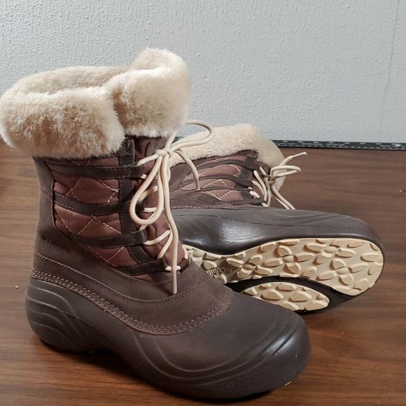 Columbia Sierra Summette‎ Waterproof Leather Mid Calf Insulated Winter Boot Sz 8 - Picture 1 of 12
